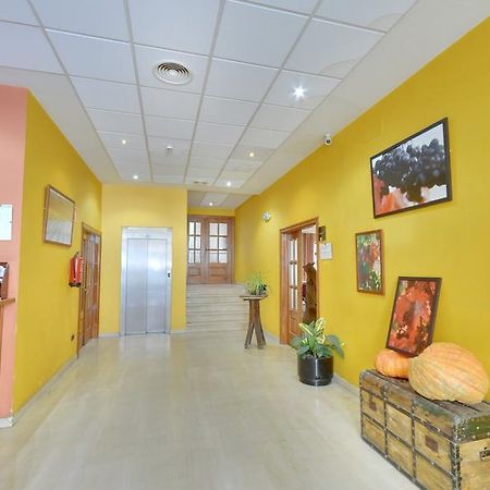 Luz Hotel Haro Bagian luar foto