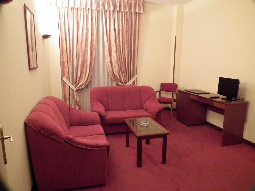 Luz Hotel Haro Bagian luar foto