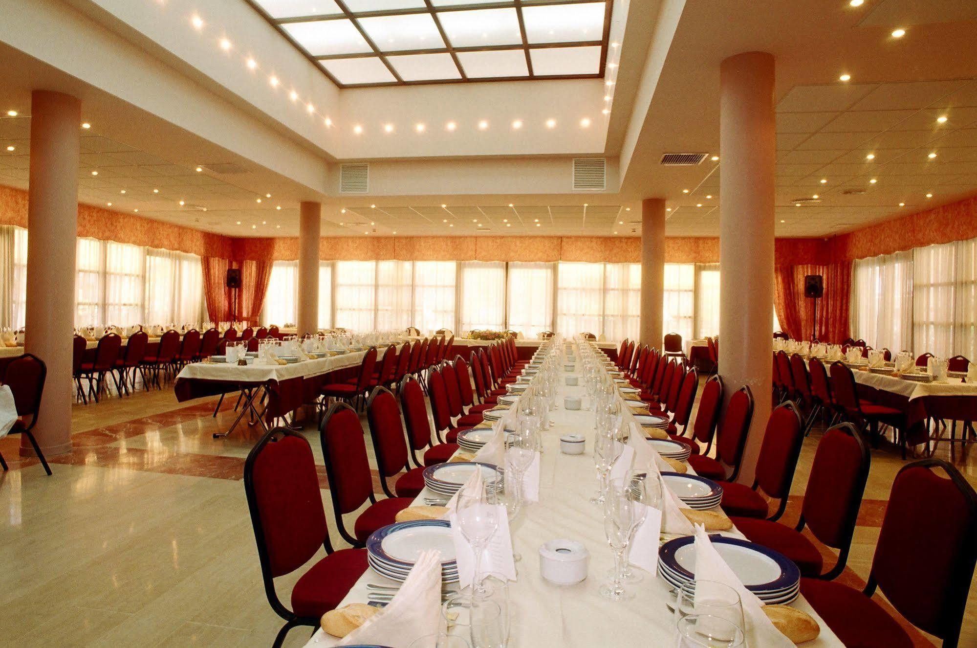 Luz Hotel Haro Bagian luar foto